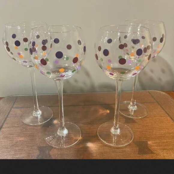 Set of 4 Pampered Chef Simple Additions Dot Wine Glasses - Picture 1 of 1